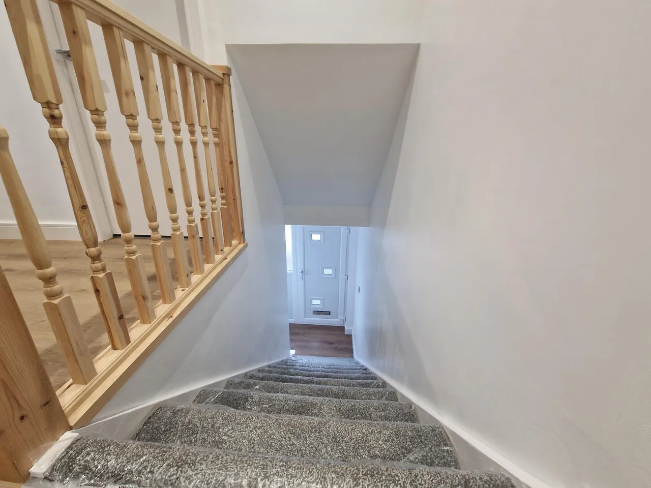 Hazel Road, KNOTTINGLEY, photo 10