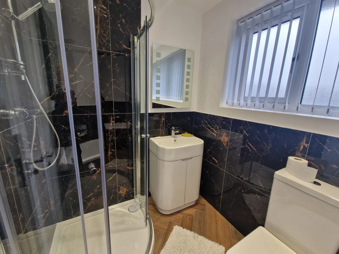 Hazel Road, KNOTTINGLEY, photo 8