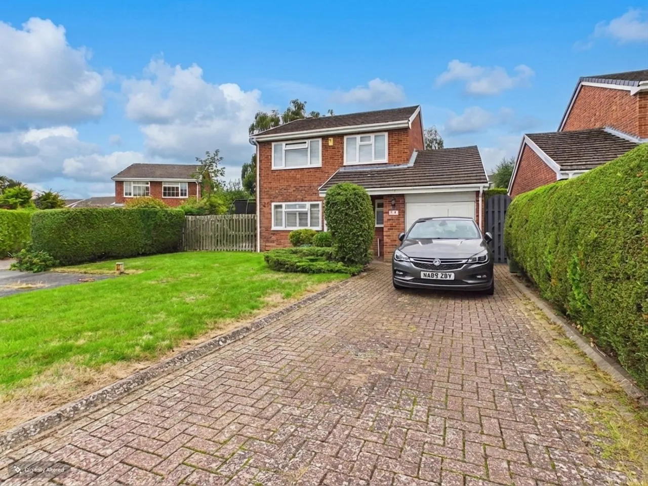 4 bed house for sale, Malvern Drive, Gwersyllt, LL11