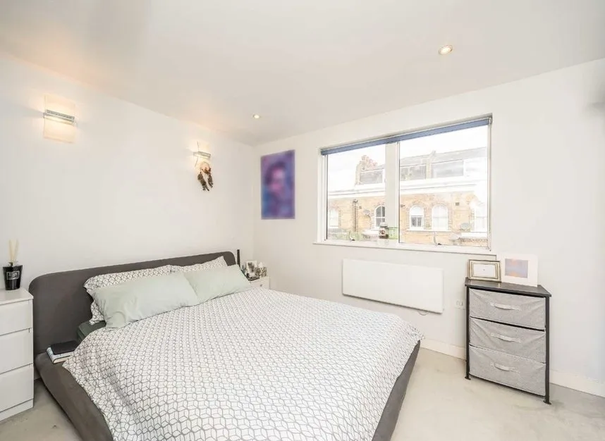 Bellefields Road, Stockwell, SW9, photo 3