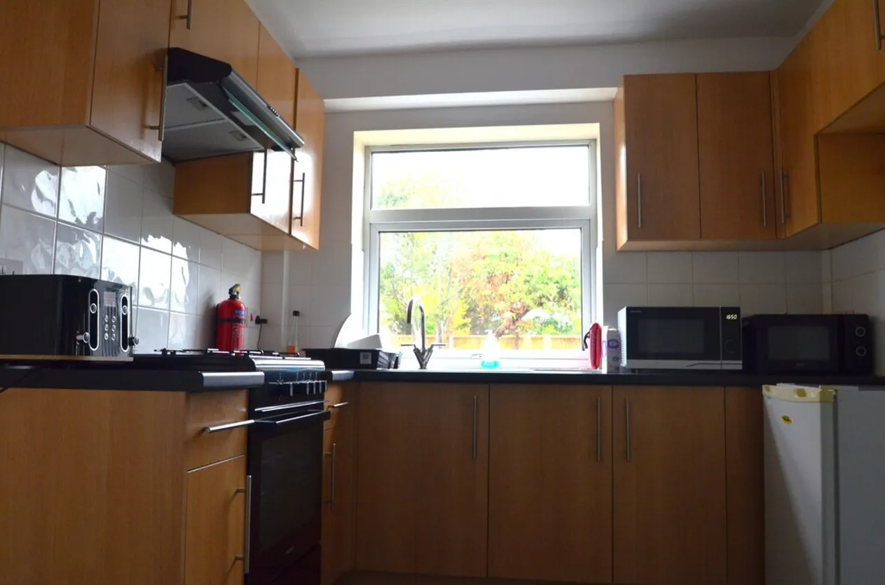 Dane Road, Ashford, photo 5