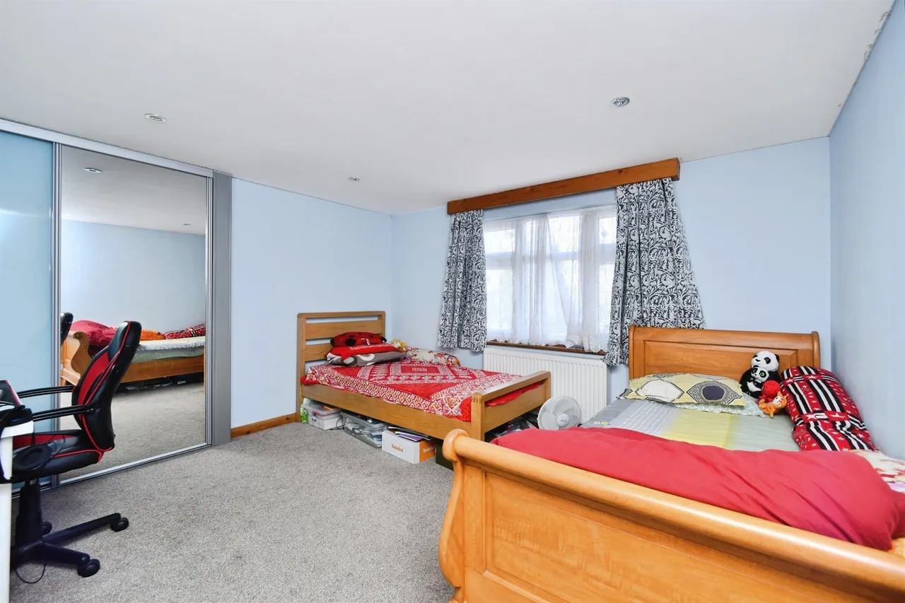 Larkfield Way, Brighton, photo 9