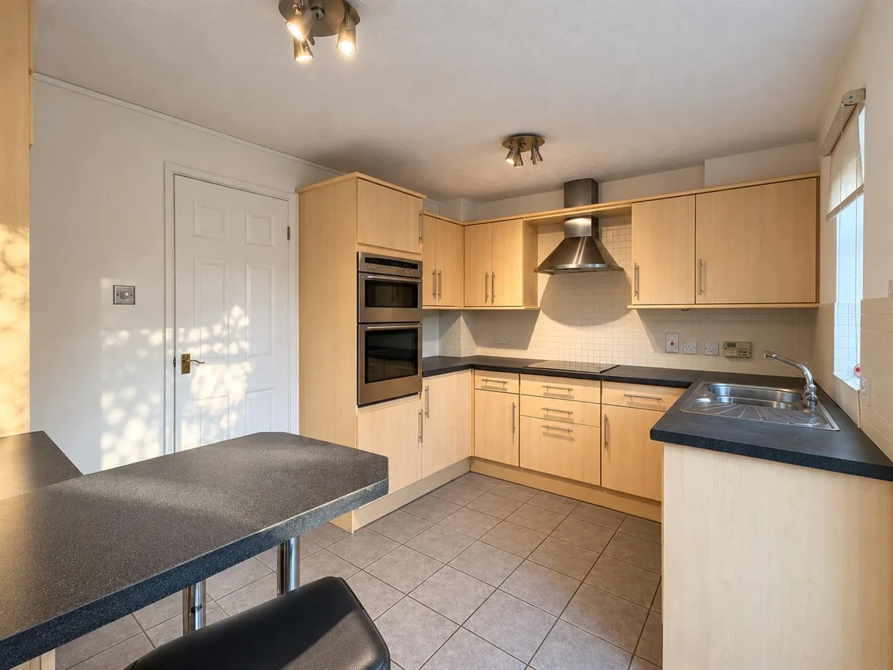 Blackthorn Drive, Nottingham, NG6, photo 6