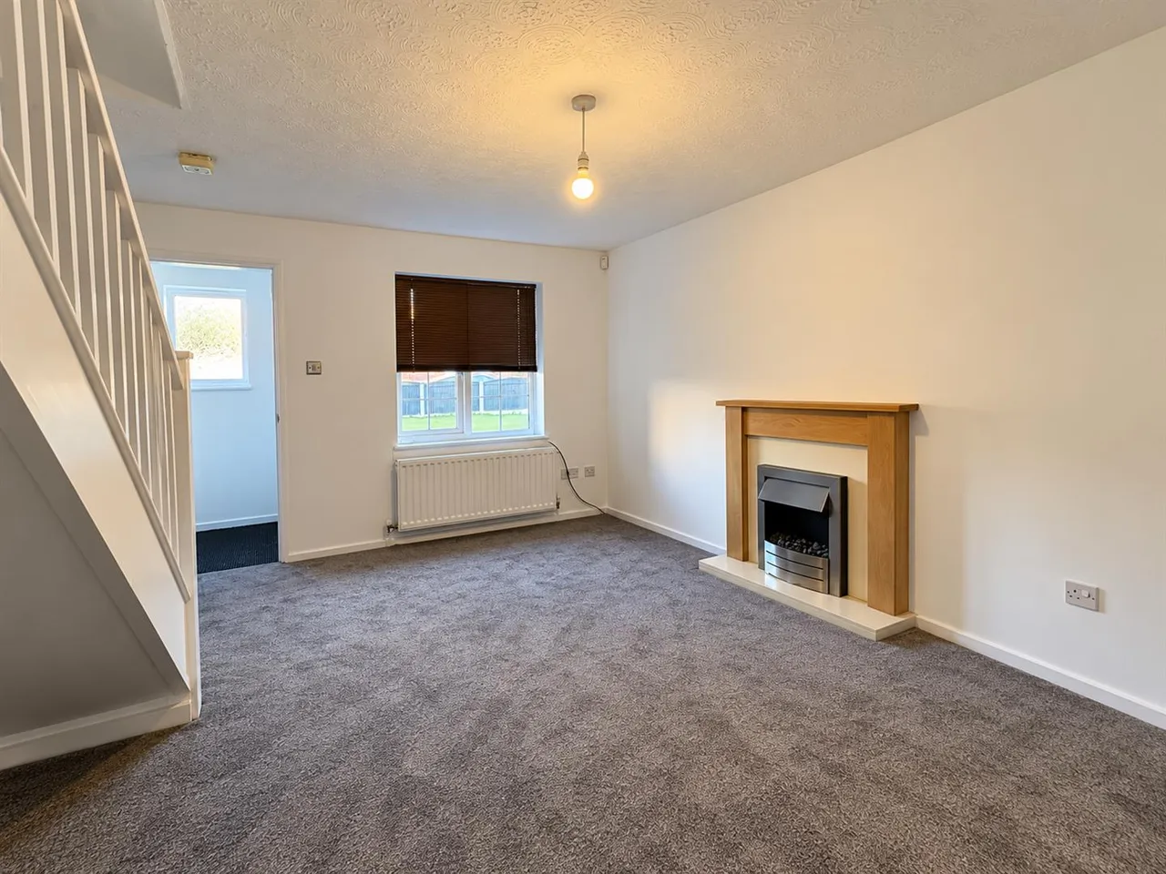Blackthorn Drive, Nottingham, NG6, photo 2