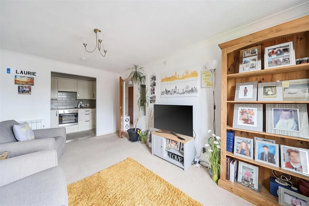 Reading Road, Wokingham, RG41, photo 4
