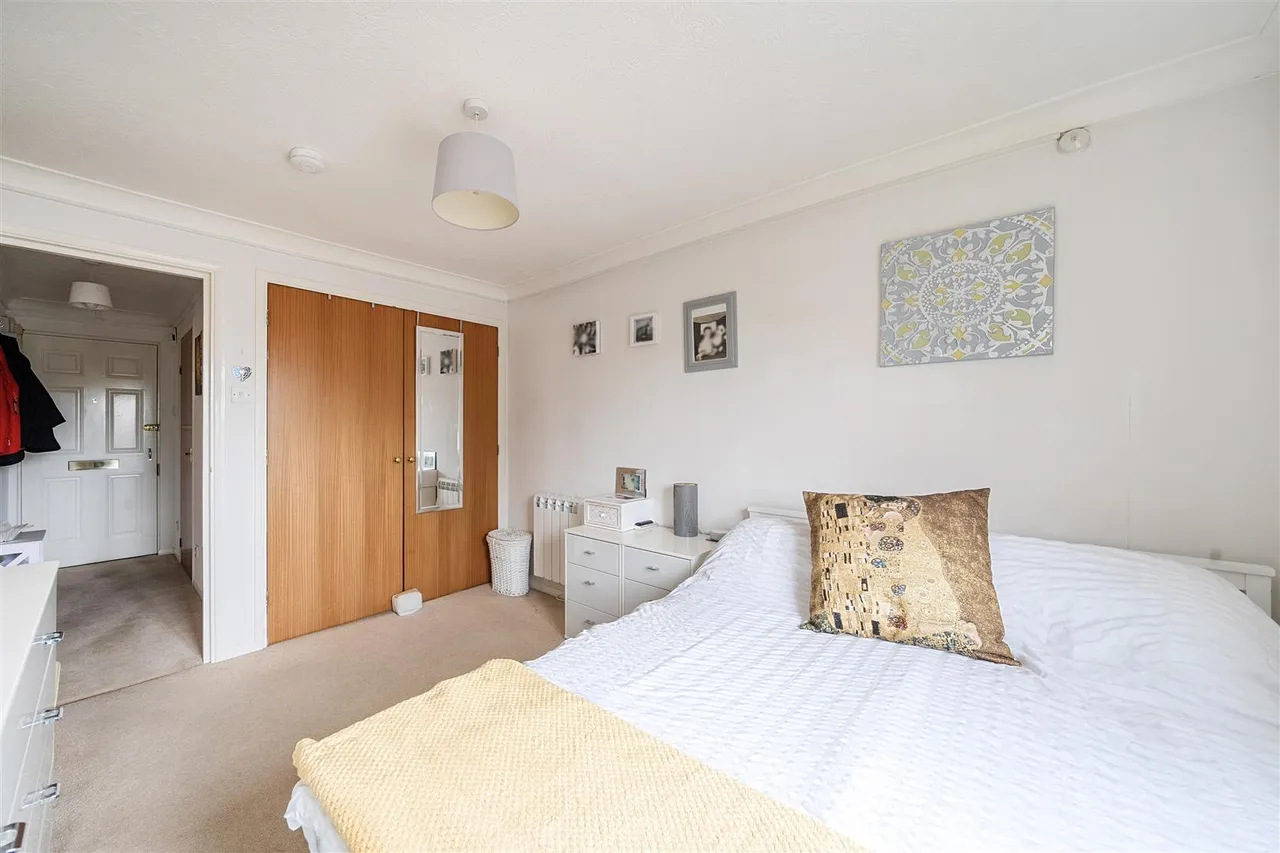 Reading Road, Wokingham, RG41, photo 10