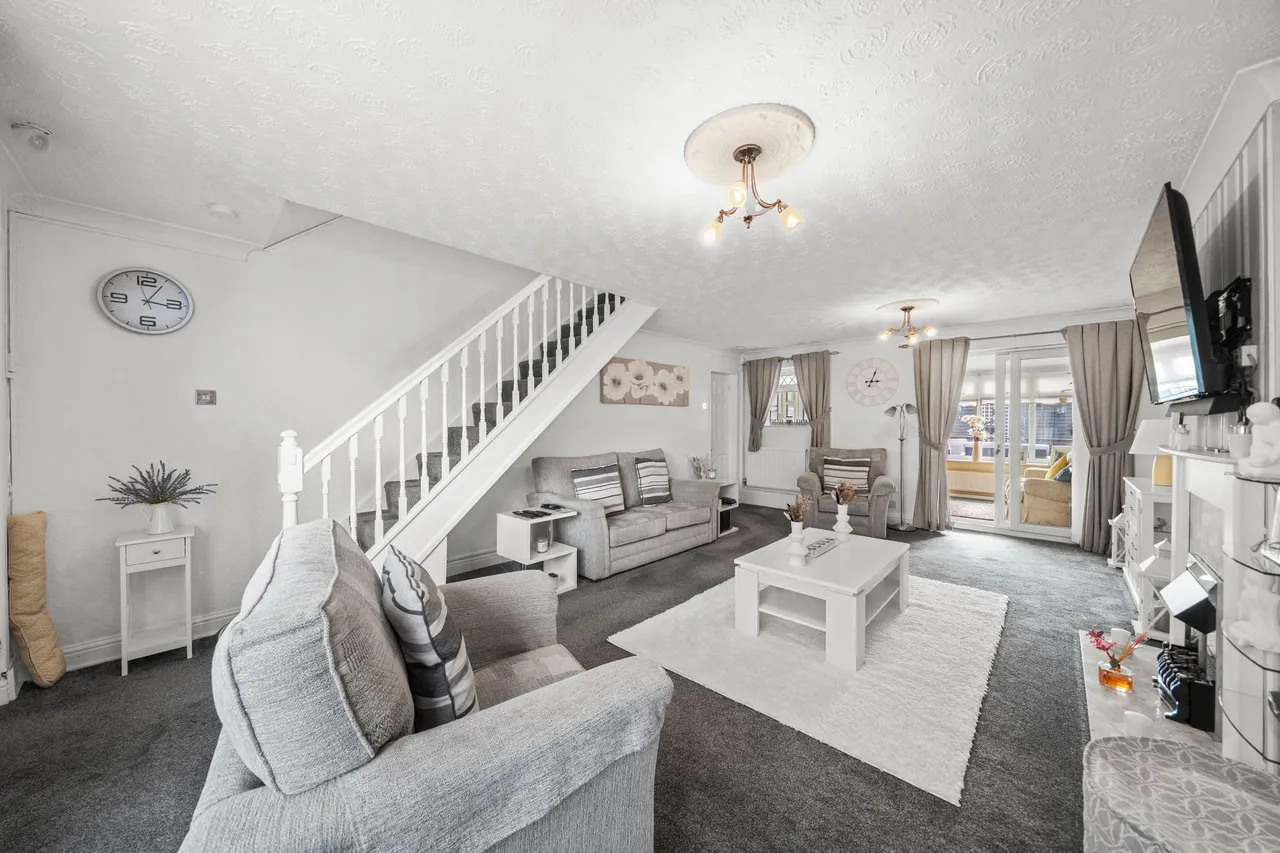 Aviemore Close, Ashton-In-Makerfield, Wigan, Wigan, WN4 0RY, photo 2