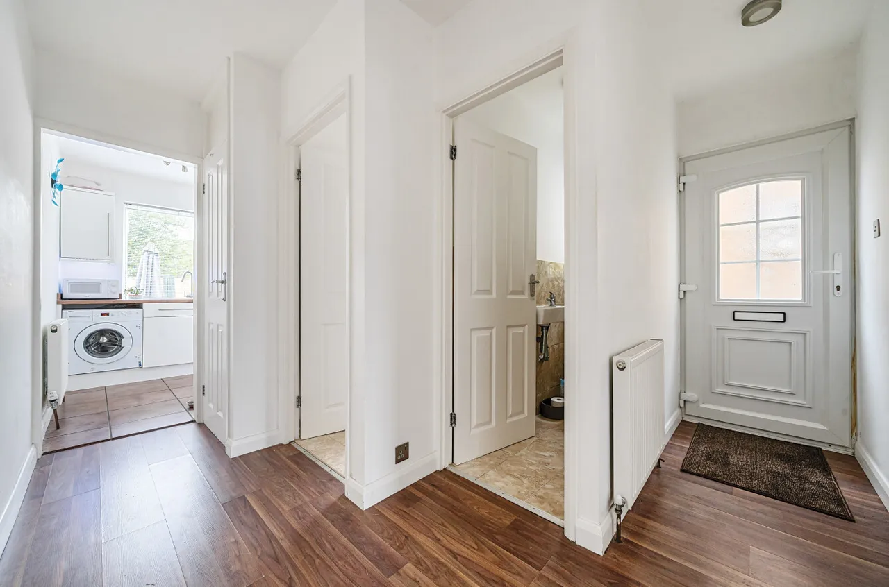 Lawnswood, Manor Road, Barnet, EN5 2LJ, photo 4