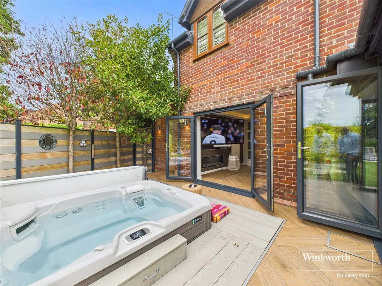Dewe Lane, Burghfield, Reading, Berkshire, RG30, photo 6