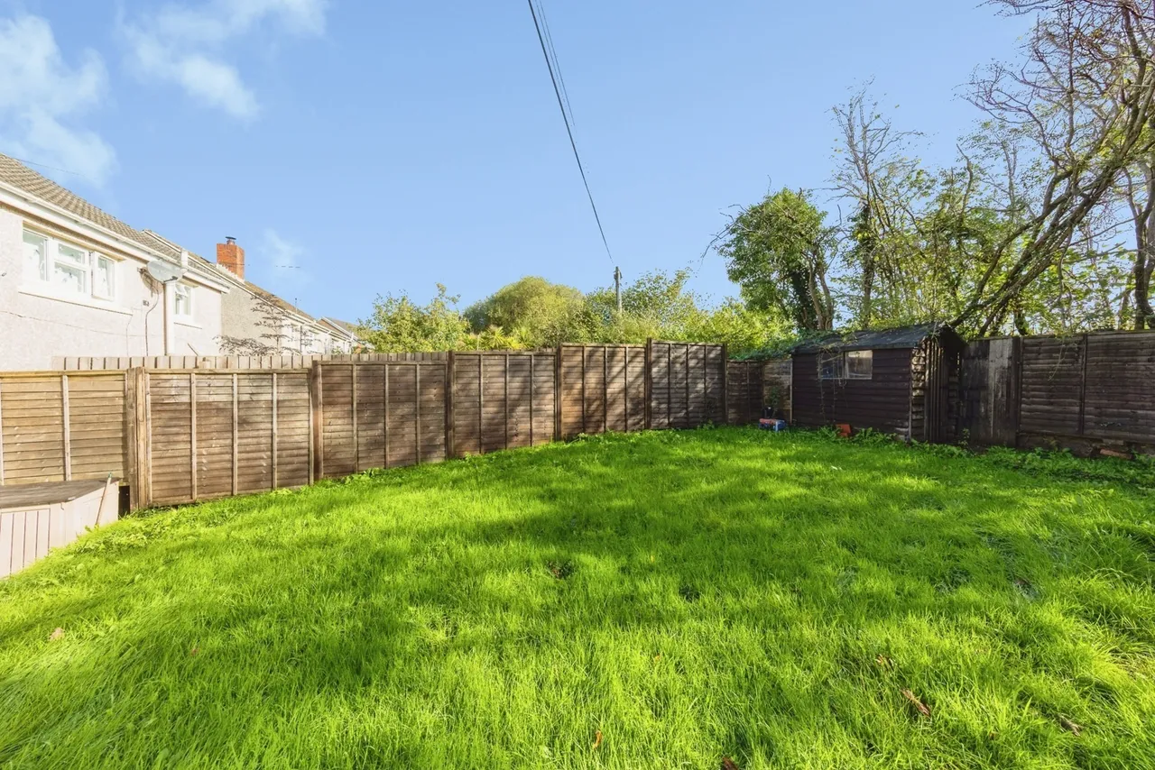 Maes Y Wern, Carway, SA17, photo 15