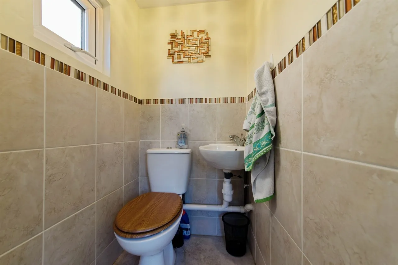 Mayfair Drive, Spalding, PE11, photo 13