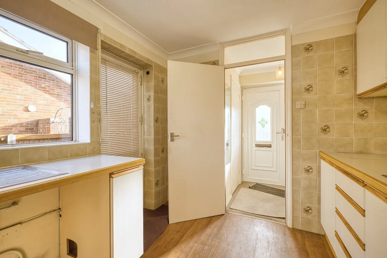 Marshall Crescent, Broadstairs, CT10, photo 6