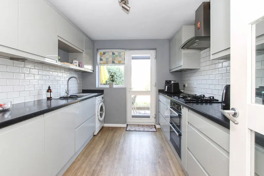 Mulberry Close, Tring, Hertfordshire, HP23 5DZ, photo 3