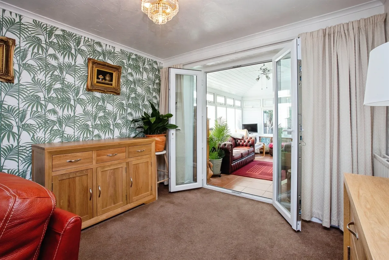 Rowthorne Avenue, Swanwick, DE55, photo 7