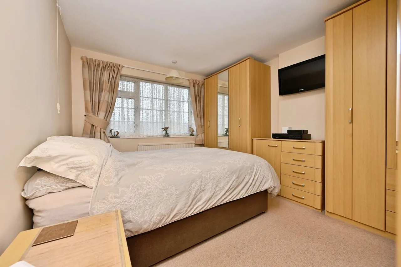 Rossfold Road, LUTON, Bedfordshire, LU3, photo 12