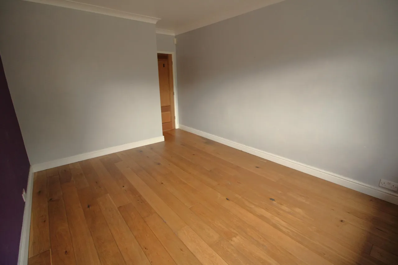 Vancouver Crescent, Blackburn, BB2, photo 8