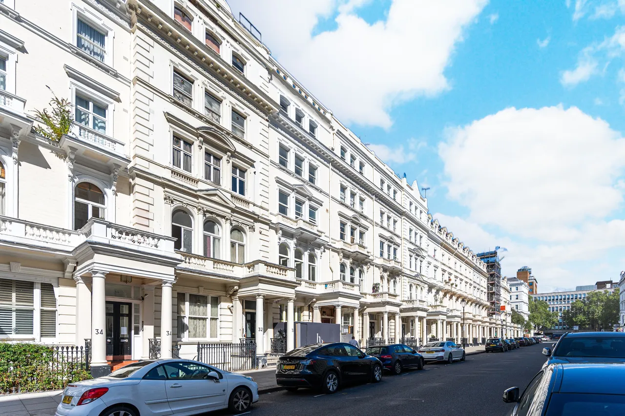 2 bed flat for sale, London, SW7
