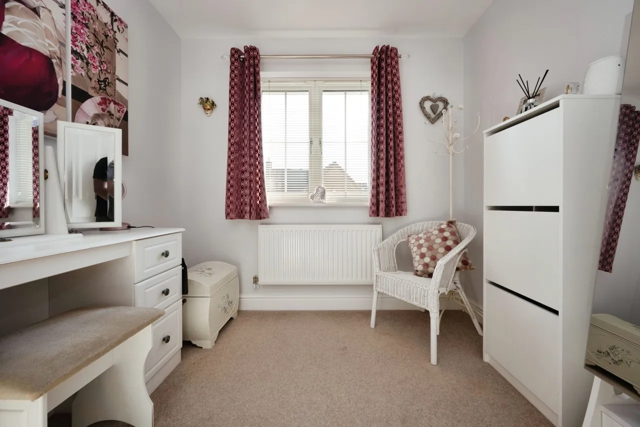 Spriggs Close, Clapham, Bedford, Bedfordshire, MK41, photo 22
