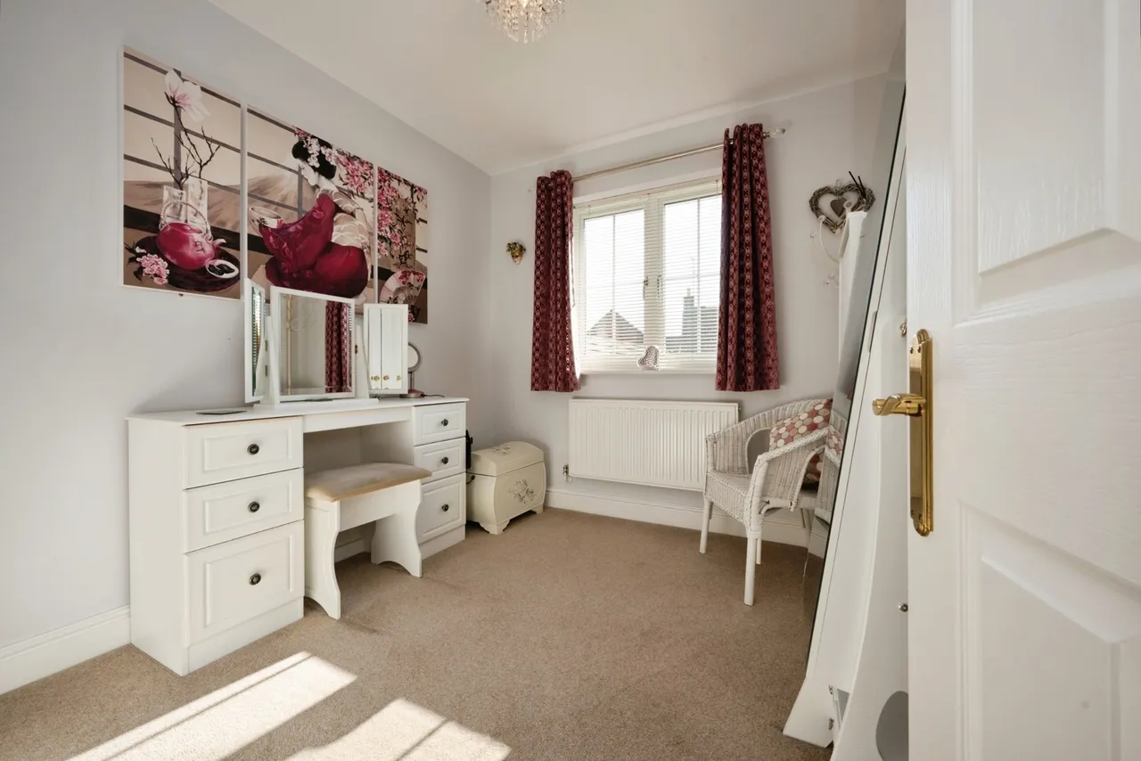 Spriggs Close, Clapham, Bedford, Bedfordshire, MK41, photo 21