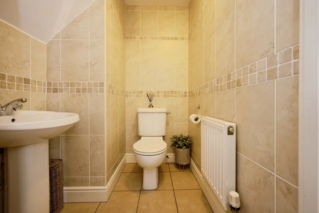 Spriggs Close, Clapham, Bedford, Bedfordshire, MK41, photo 12
