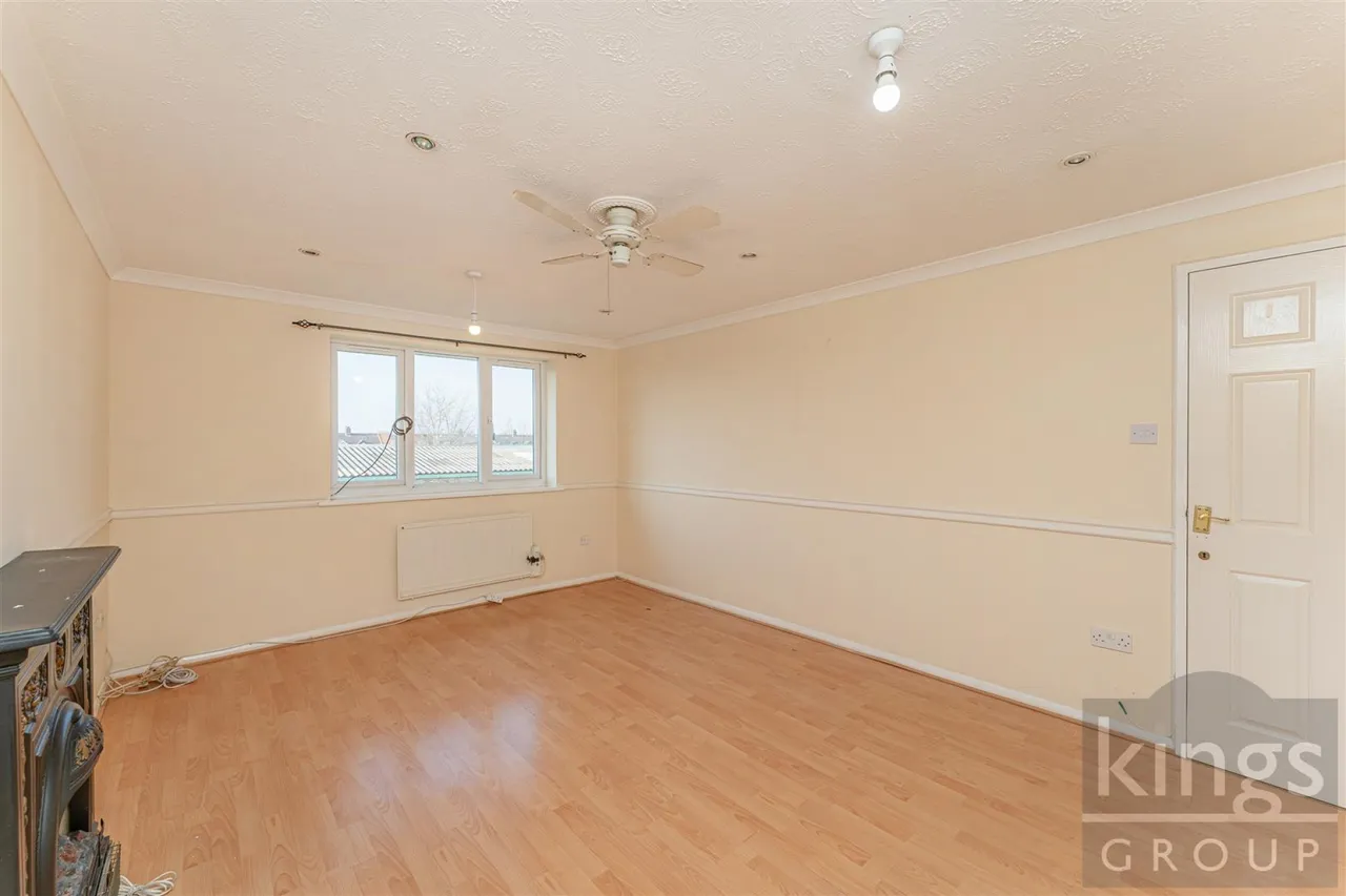 Liden Close, Walthamstow, photo 8