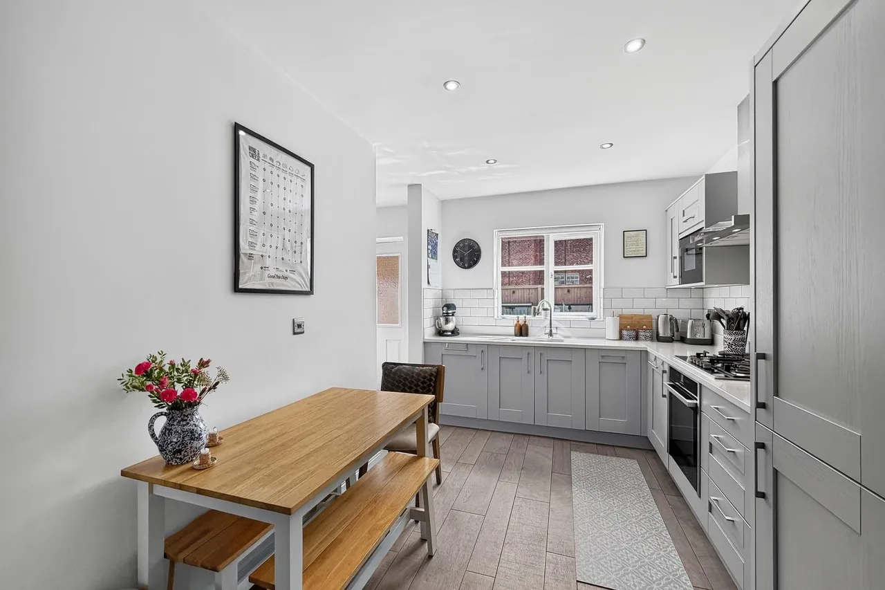 Baskerville Road, Altrincham, WA14, photo 6