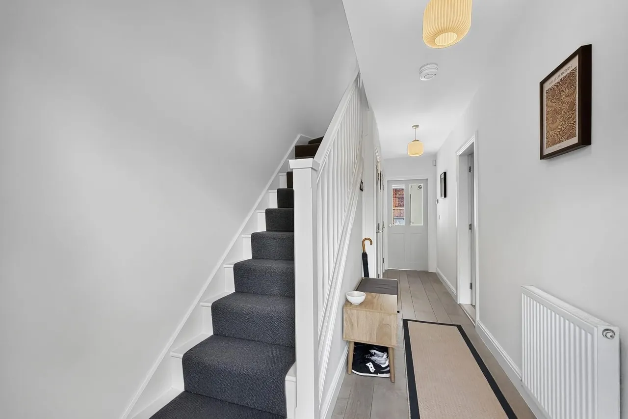 Baskerville Road, Altrincham, WA14, photo 12