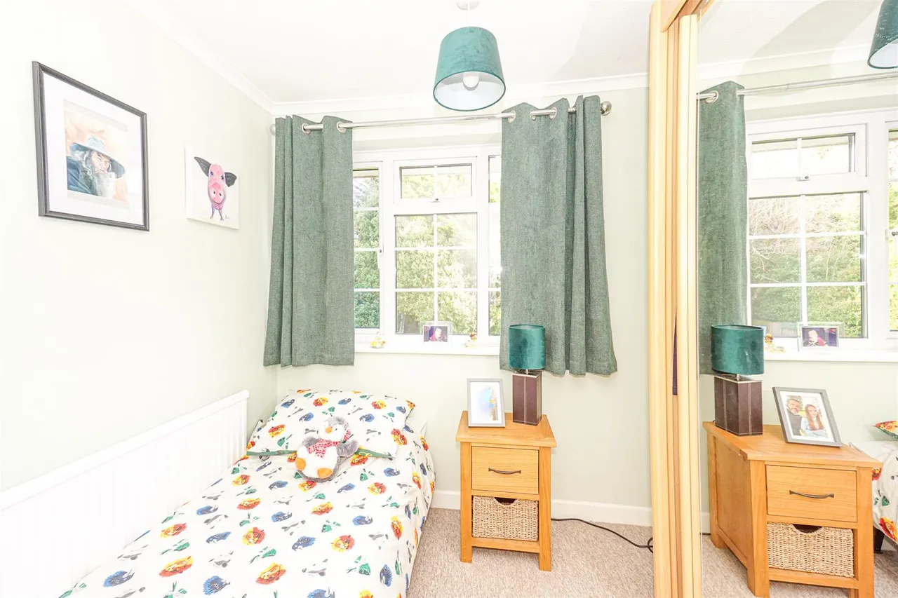 Fern Road, St. Leonards-On-Sea, photo 12
