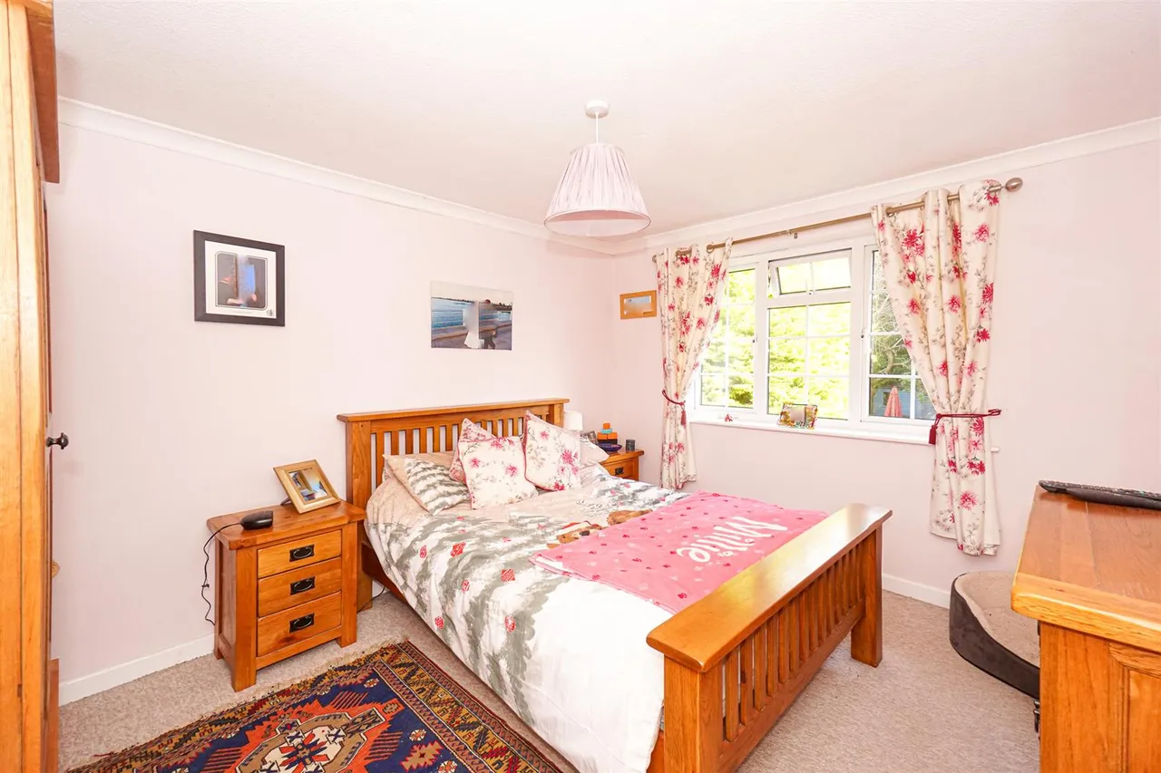 Fern Road, St. Leonards-On-Sea, photo 9