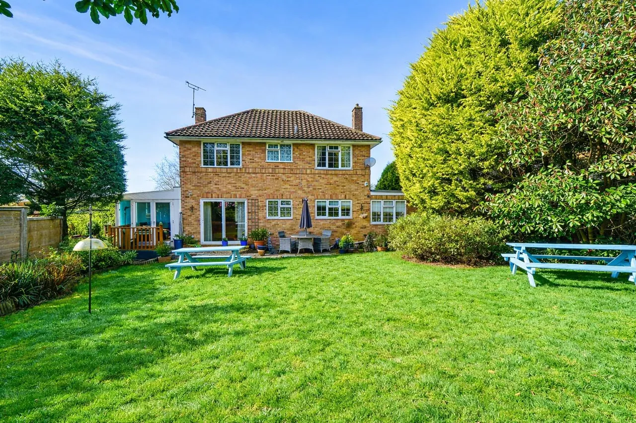 Fern Road, St. Leonards-On-Sea, photo 8