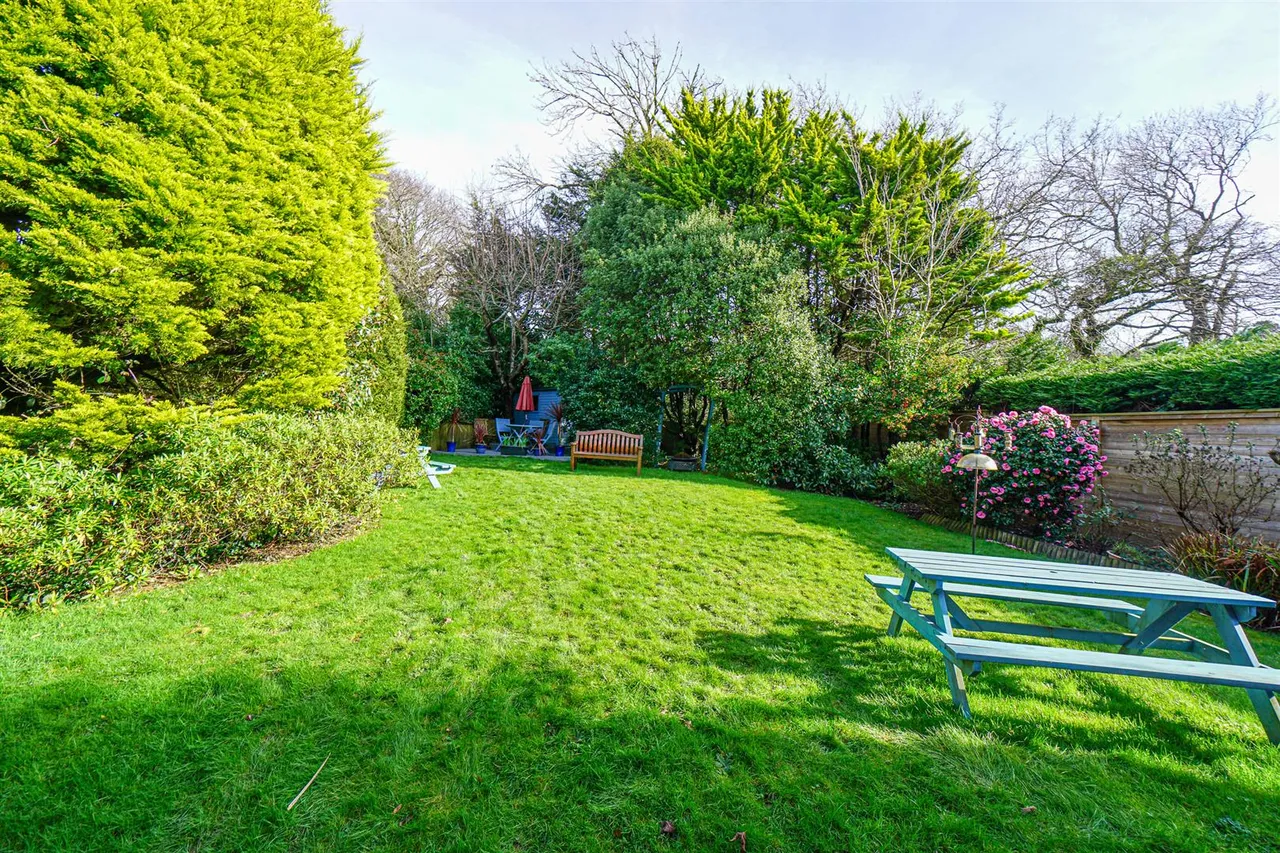 Fern Road, St. Leonards-On-Sea, photo 15