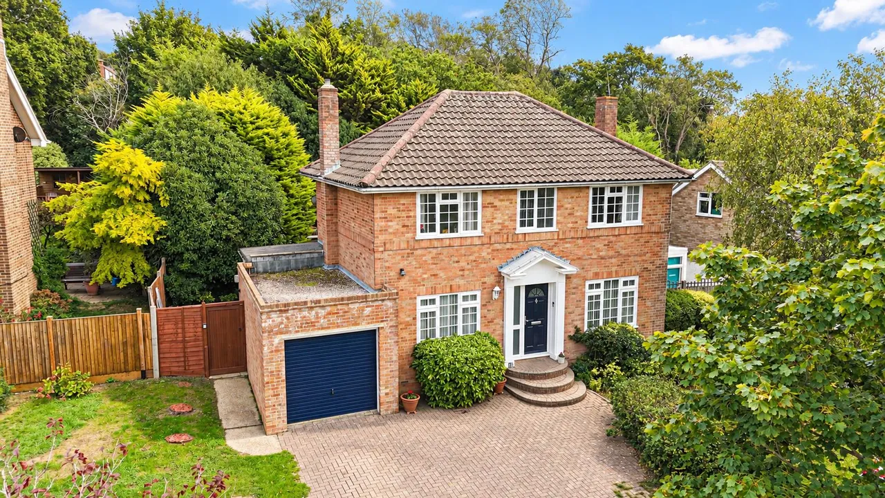 Fern Road, St. Leonards-On-Sea, photo 28