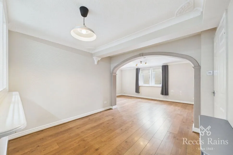 Fountain Street, Morley, West Yorkshire, LS27, photo 4