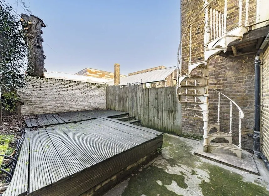 Wandsworth Road, Clapham, SW8, photo 6