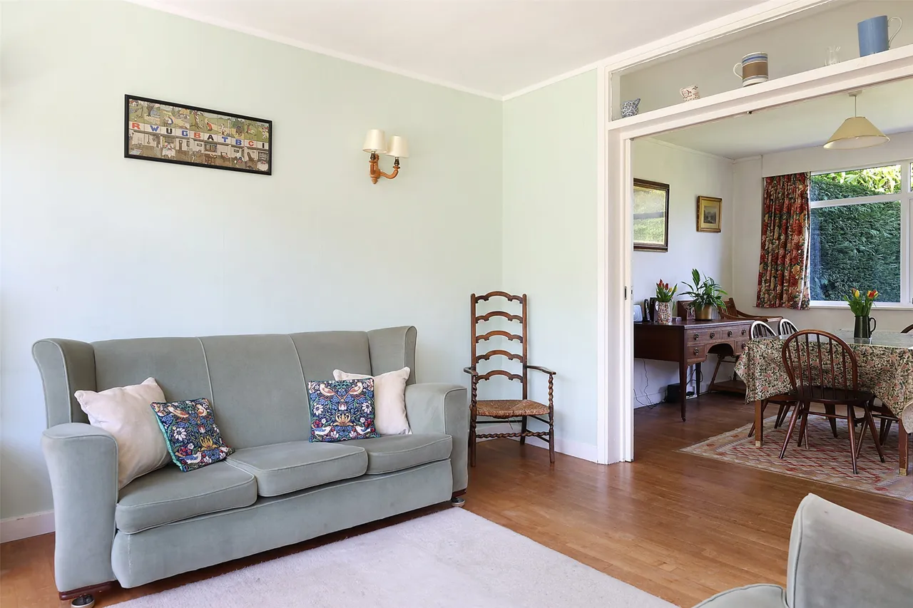 Milton Avenue, Westcott, RH4, photo 12