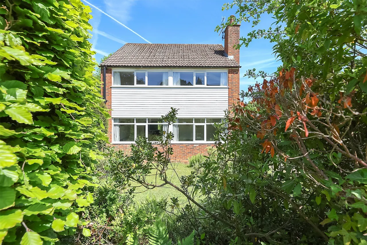 Milton Avenue, Westcott, RH4, photo 11