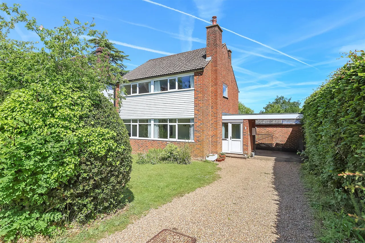 Milton Avenue, Westcott, RH4, photo 10