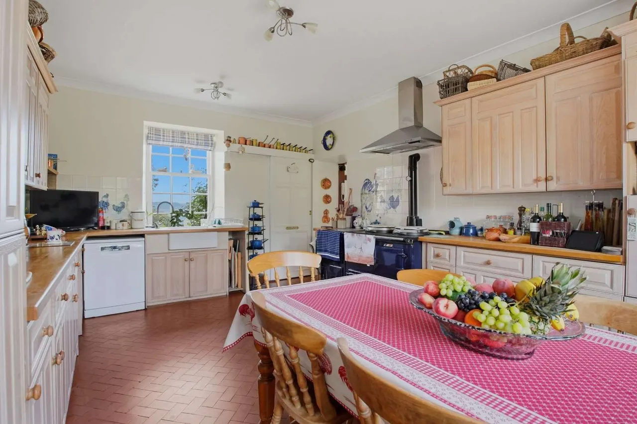 Tigh Na Mara, 152 East Clyde Street, Helensburgh, Dunbartonshire, G84 7AX, photo 10