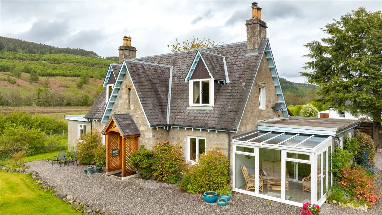 Achlaine, Tomich, Beauly, Highland, IV4 7LY, photo 2