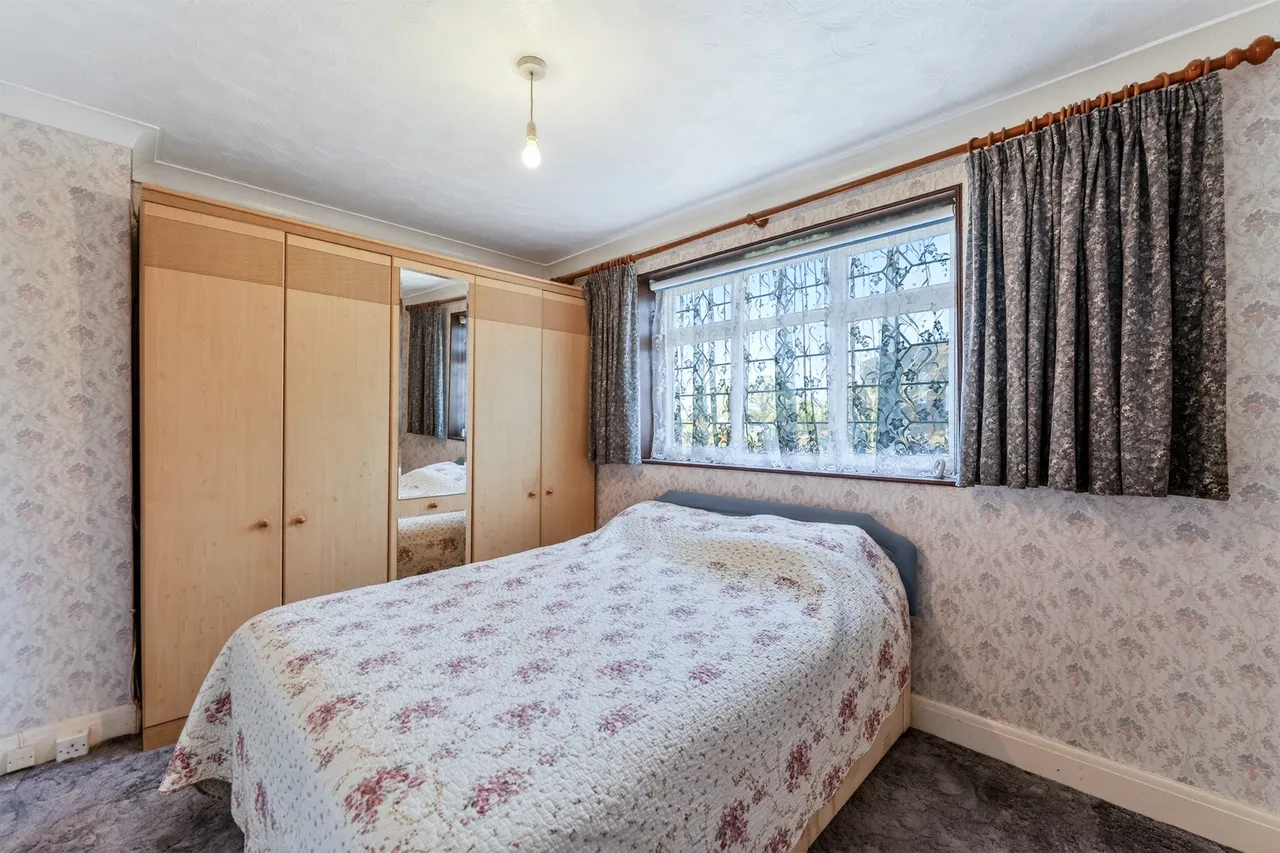 Llanthony Road, Morden, photo 7