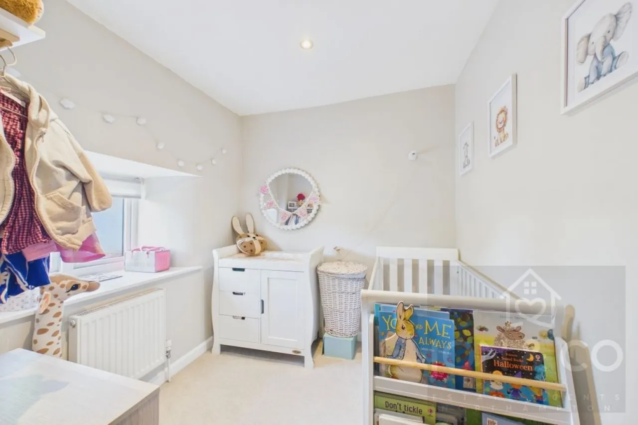 Church Street, Moulton, NN3, photo 7