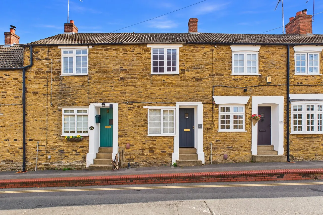 3 bed house for sale, Church Street, Moulton, NN3