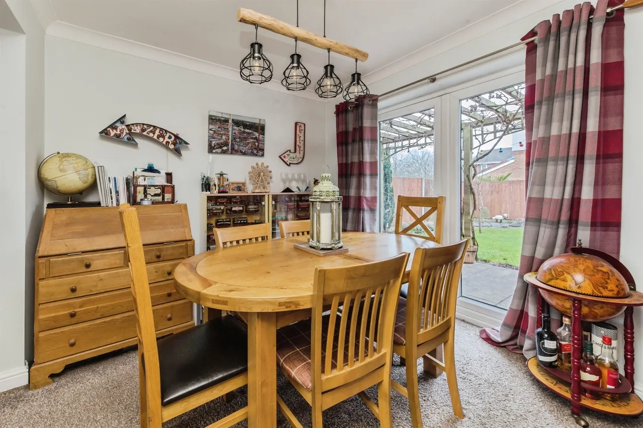 Beechfields, Winsford, photo 7