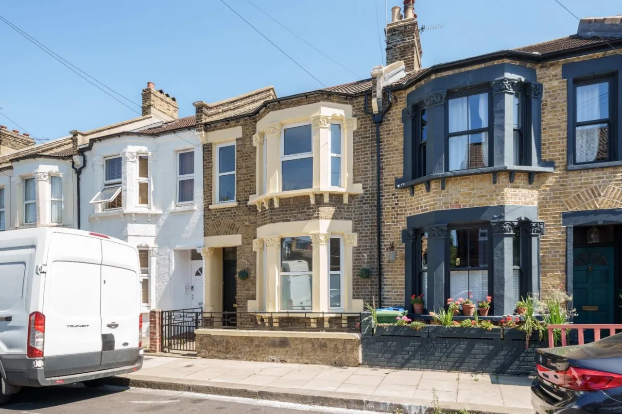 3 bed house for sale — Bonsor Street, London, SE5