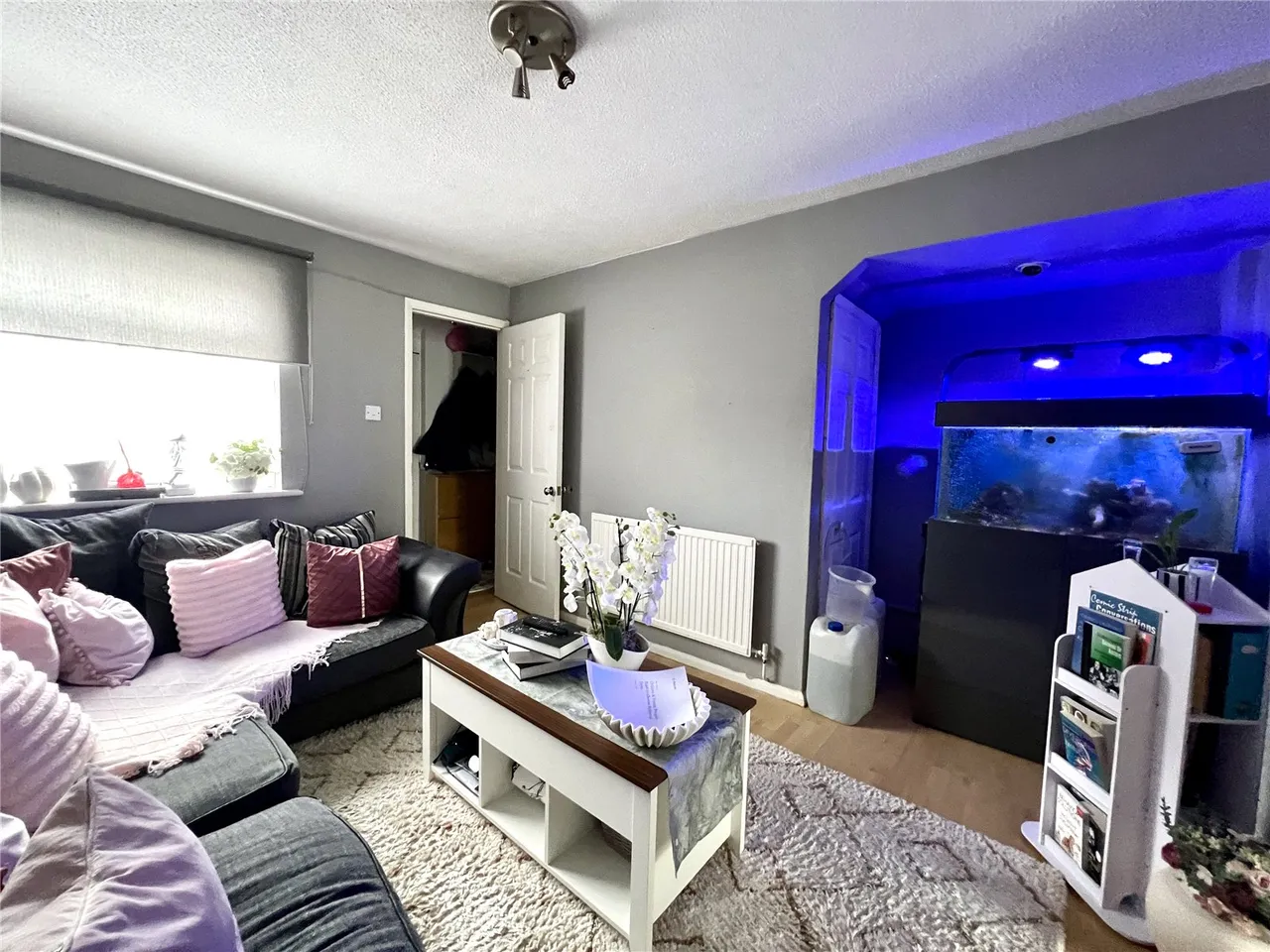 Coachlads Avenue, Guildford, GU2, photo 2