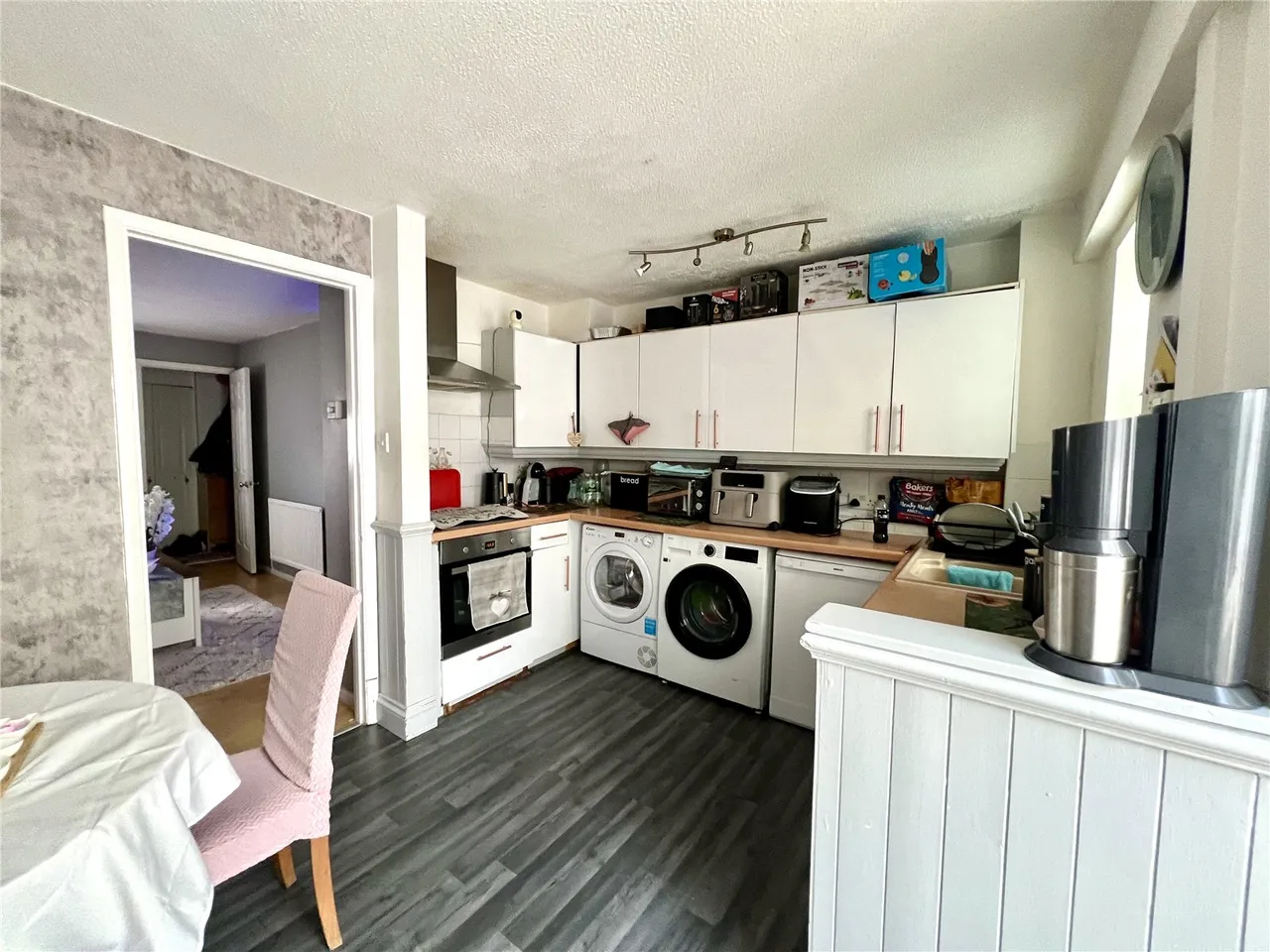 Coachlads Avenue, Guildford, GU2, photo 10