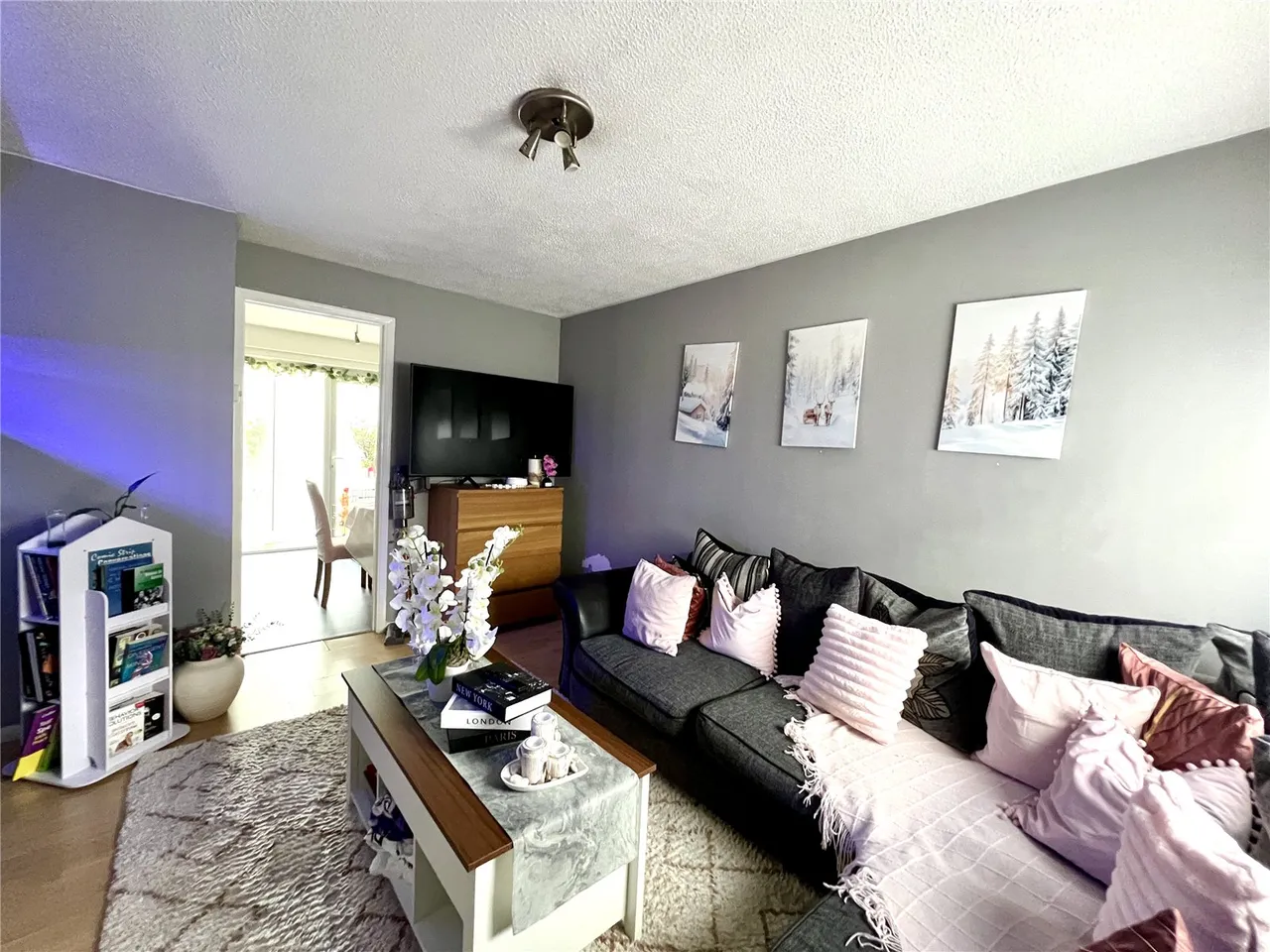 Coachlads Avenue, Guildford, GU2, photo 11