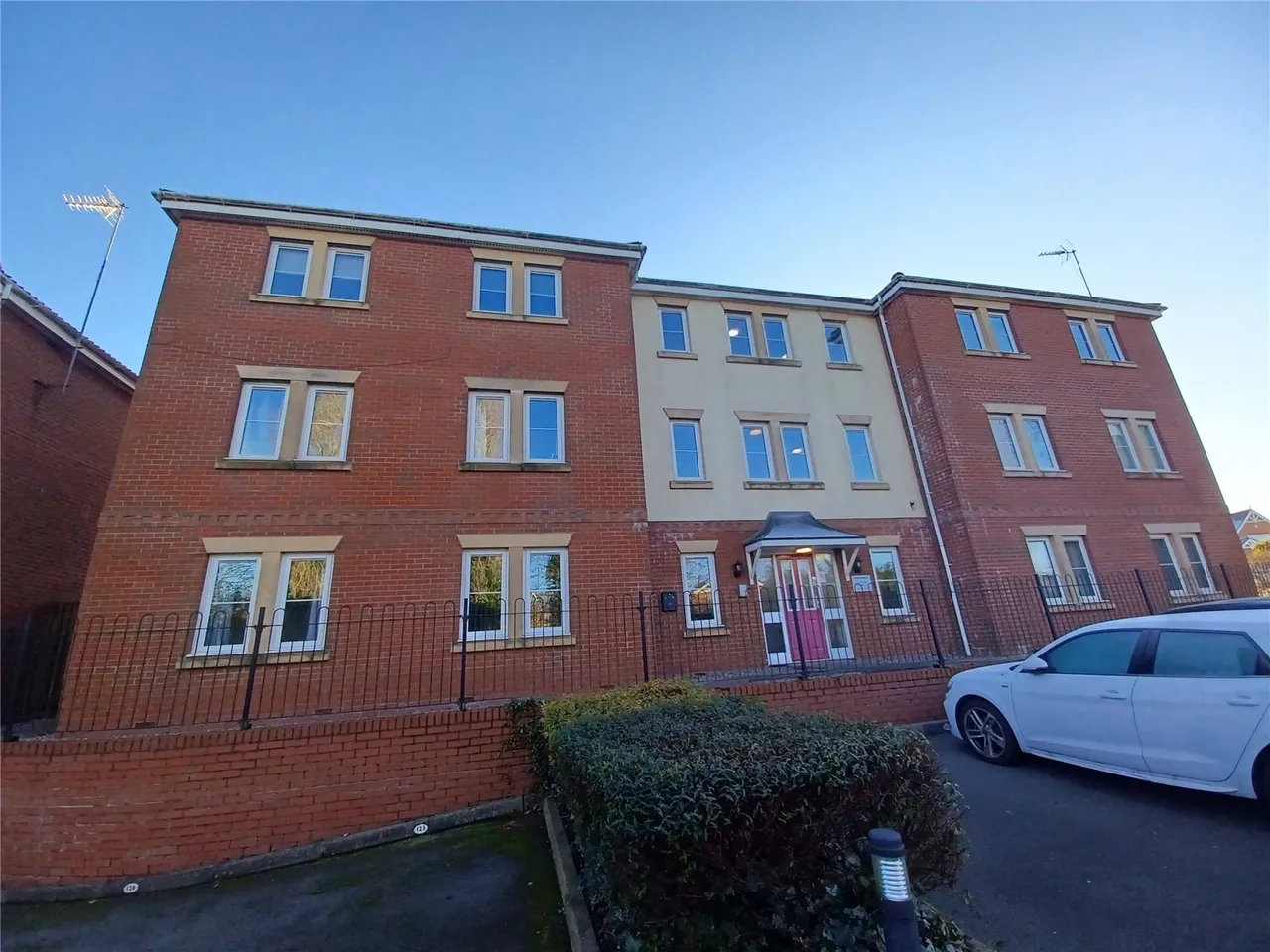 Blue Cedar Drive, Streetly, B74, photo 7
