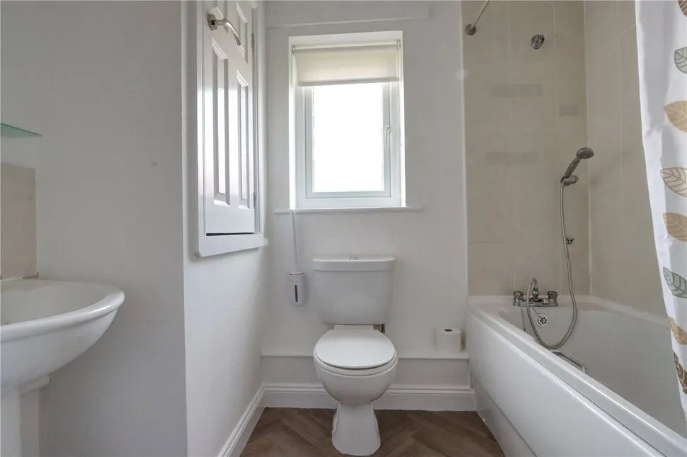 Holyhead Close, Seaham, County Durham, SR7, photo 9