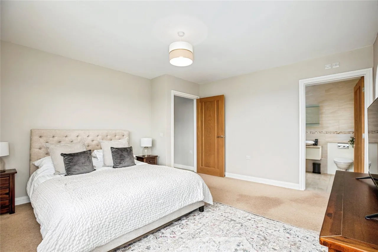 Caer Wylan, Llanbadarn Fawr, SY23, photo 23
